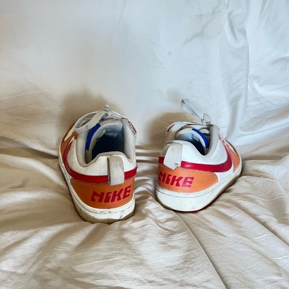 Nike Vibrant Orange and White Shoes - Picture 3 of 4